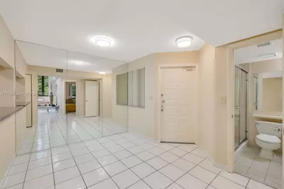 15485 N Miami Lakeway N #208-2, Miami Lakes, FL 33014 - Photo 7