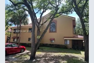 15485 N Miami Lakeway N #208-2, Miami Lakes, FL 33014 - Photo 3