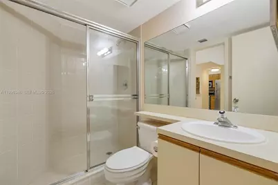 15485 N Miami Lakeway N #208-2, Miami Lakes, FL 33014 - Photo 23