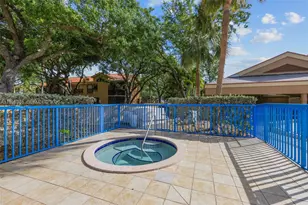 15485 N Miami Lakeway N, Miami Lakes, FL 33014 - Photo 35