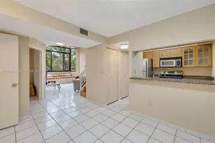 15485 N Miami Lakeway N, Miami Lakes, FL 33014 - Photo 5