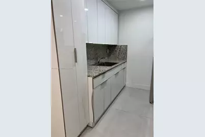 7160 Fairway Dr #J16, Miami Lakes, FL 33014 - Photo 5