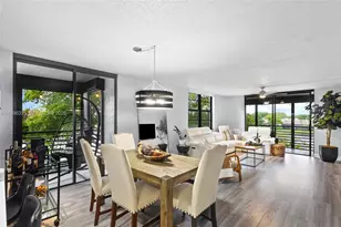 1101 Colony Point Cir, Pembroke Pines, FL 33026 - Photo 1