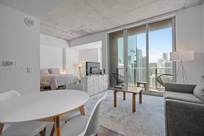 151 SE 1st St #3107, Miami, FL 33131 - Photo 1