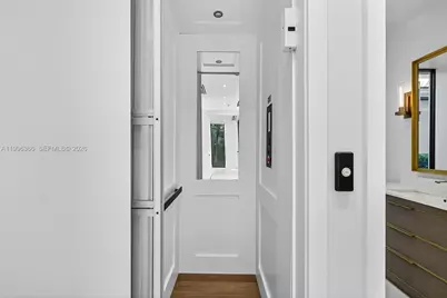 620 Solar Isle Dr, Fort Lauderdale, FL 33301 - Photo 37