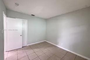 990 Phippen Waiters Rd, Dania Beach, FL 33004 - Photo 7