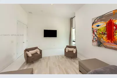 13145 Coronado Ln, North Miami, FL 33181 - Photo 23