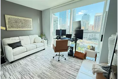 1080 SW Brickell Ave #1801, Miami, FL 33131 - Photo 15