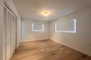 444 SW 4th St, Miami, FL 33130 - Photo 5