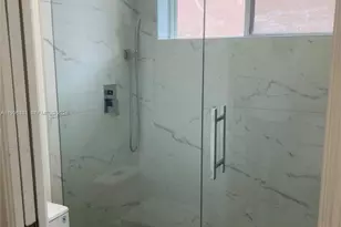 3066 Lakewood Cir, Weston, FL 33332 - Photo 13