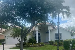 3066 Lakewood Cir, Weston, FL 33332 - Photo 1