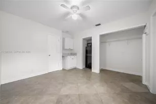 1041 NE 9th Ave, Fort Lauderdale, FL 33304 - Photo 9