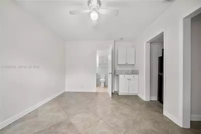 1041 NE 9th Ave #A3, Fort Lauderdale, FL 33304 - Photo 11