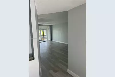 1398 NE 191st St #C305, Miami, FL 33179 - Photo 7