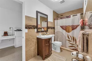 19530 NW 55th Cir Pl, Miami Gardens, FL 33055 - Photo 9
