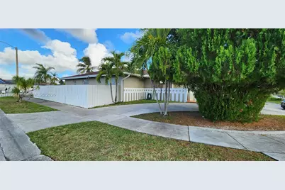 4725 SW 143rd Ave, Miami, FL 33175 - Photo 3