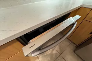 7501 E Treasure Dr, North Bay Village, FL 33141 - Photo 13