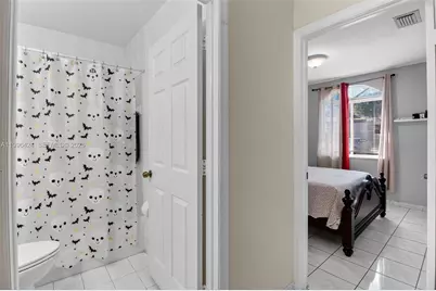 18615 NW 84th Pl #102-1, Hialeah, FL 33015 - Photo 5