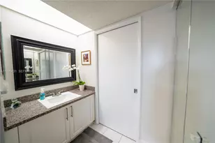 850 SW 138th Ave, Pembroke Pines, FL 33027 - Photo 21