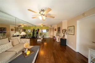 850 SW 138th Ave, Pembroke Pines, FL 33027 - Photo 9