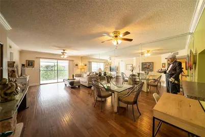 850 SW 138th Ave #411D, Pembroke Pines, FL 33027 - Photo 7