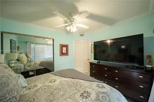 850 SW 138th Ave, Pembroke Pines, FL 33027 - Photo 17