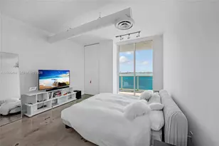 700 NE 25th St, Miami, FL 33137 - Photo 21