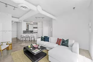 700 NE 25th St, Miami, FL 33137 - Photo 11