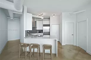 700 NE 25th St, Miami, FL 33137 - Photo 13