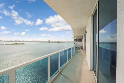 700 NE 25th St #1502, Miami, FL 33137 - Photo 9
