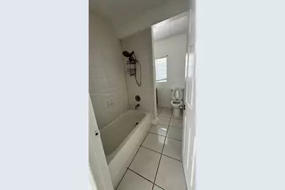 715 SW 6th St, Dania Beach, FL 33004 - Photo 11