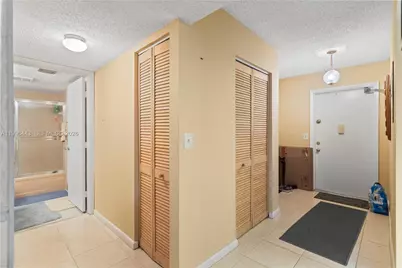 7640 NW 18th St #104, Margate, FL 33063 - Photo 9