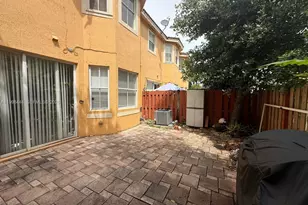 16648 SW 83rd Ln, Miami, FL 33193 - Photo 9