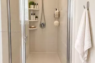 16648 SW 83rd Ln, Miami, FL 33193 - Photo 23