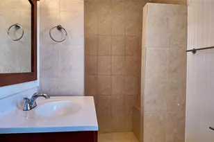 1021 N Victoria Park Rd, Fort Lauderdale, FL 33304 - Photo 11