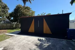 14240 S Biscayne River Rd, Miami, FL 33161 - Photo 13