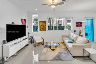 1045 NE 18th Ave, Fort Lauderdale, FL 33304 - Photo 9