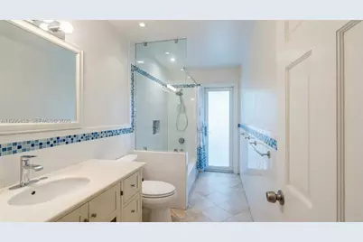 115 S Prospect Dr, Coral Gables, FL 33133 - Photo 15