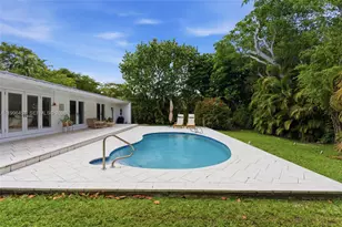 115 S Prospect Dr, Coral Gables, FL 33133 - Photo 17