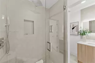 8246 NE 2nd Ct, Miami, FL 33138 - Photo 33