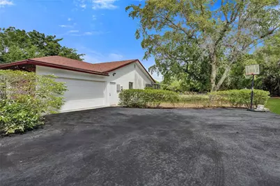 18428 S 102nd Way S, Boca Raton, FL 33498 - Photo 17