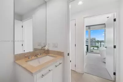 6799 Collins Ave #1106, Miami Beach, FL 33141 - Photo 17