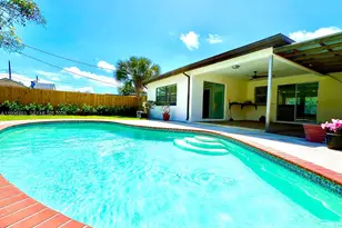 329 SW 3rd St, Boca Raton, FL 33432 - Photo 19