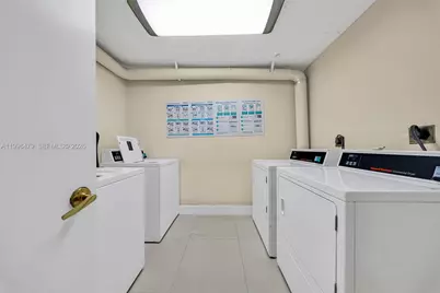 9360 Fontainebleau Blvd #208, Miami, FL 33172 - Photo 11