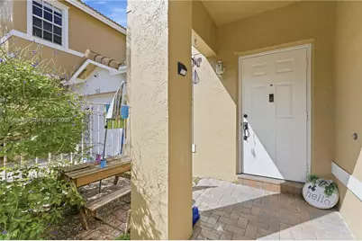 2817 NW 99th Ter, Sunrise, FL 33322 - Photo 5