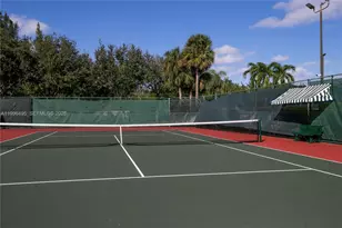 951 Doveplum Ct, Hollywood, FL 33019 - Photo 23