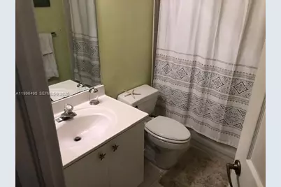 951 Doveplum Ct #951, Hollywood, FL 33019 - Photo 17