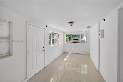 1980 SW 32nd Ave, Miami, FL 33145 - Photo 31