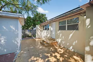 1980 SW 32nd Ave, Miami, FL 33145 - Photo 37