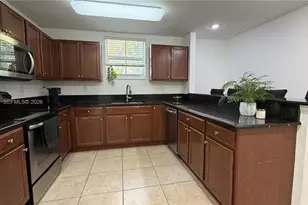 11605 NW 89th St, Doral, FL 33178 - Photo 5